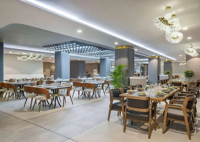 Ramada Plaza By Wyndham Batumi & Casino